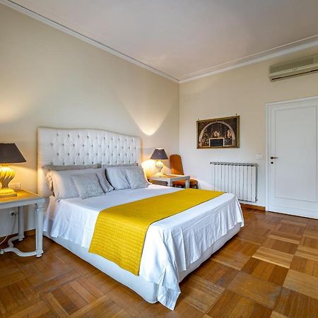 Yid D'Azeglio Luxury Apartment With Parking Florens Exteriör bild