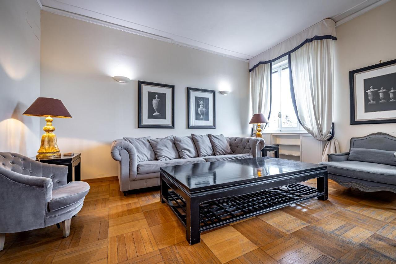Yid D'Azeglio Luxury Apartment With Parking Florens Exteriör bild
