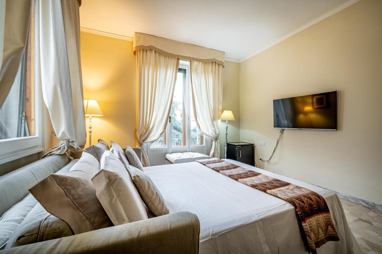 Yid D'Azeglio Luxury Apartment With Parking Florens Exteriör bild